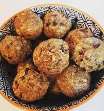 Choc chip energy balls with Jal Gua superfood